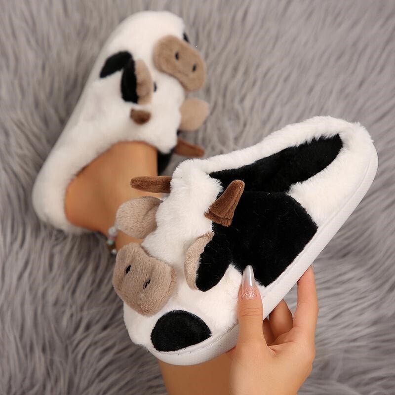 H 78671 Cow print memory foam slippers