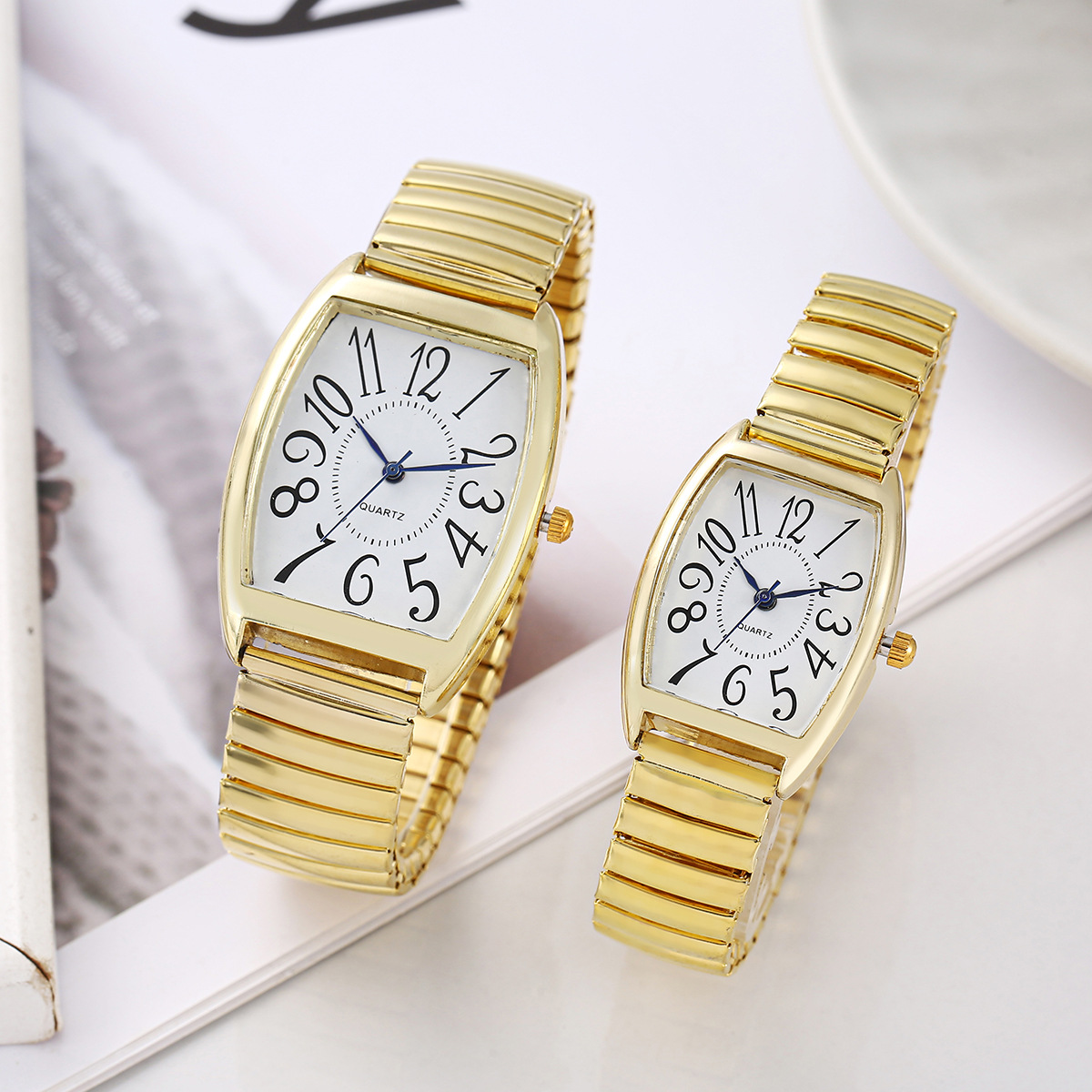 New Fashion Men's Women's Watch Elderly Watch Elastic Elastic Band Barrel Type Large Digital Quartz Watch