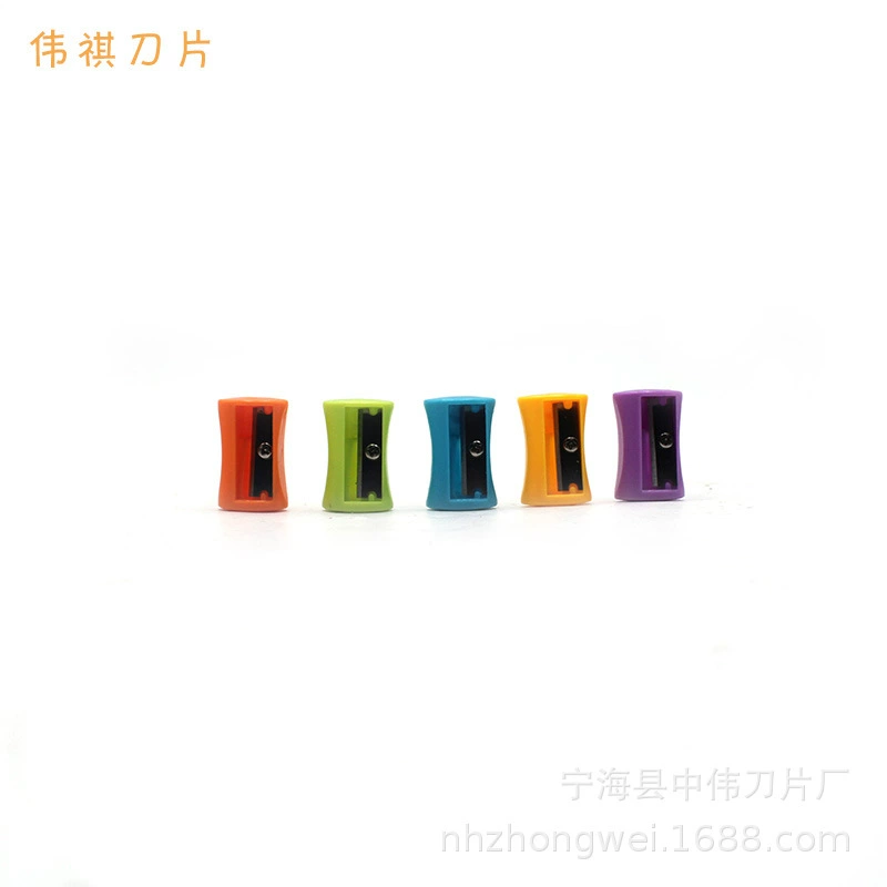Plastic sharpener
