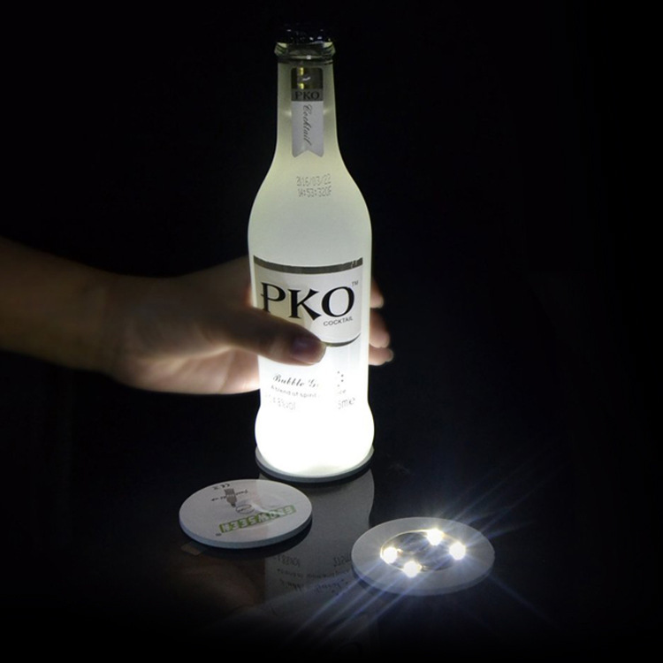 EVA montaña luminosa LED colorido flash botella de vino pegatinas 6cm botella desechable pegatinas luminoso Festival de Música atmósfera suministros