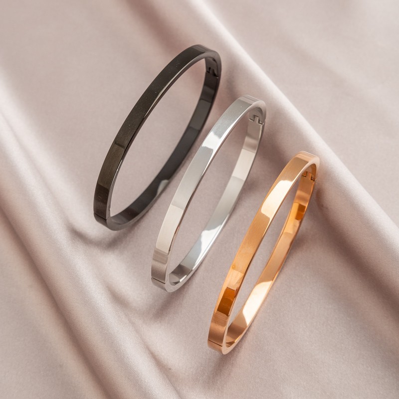 Simple Style Solid Color Titanium Steel Gold Plated Bangle In Bulk display picture 1