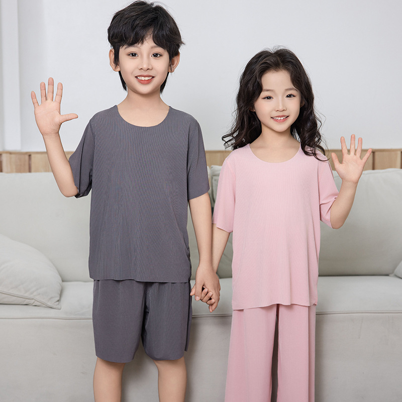 夏の新しい男の子半袖ルーズシームレスアイスシルクホーム服子供のツーピース女の子パジャマセット 01|undefined