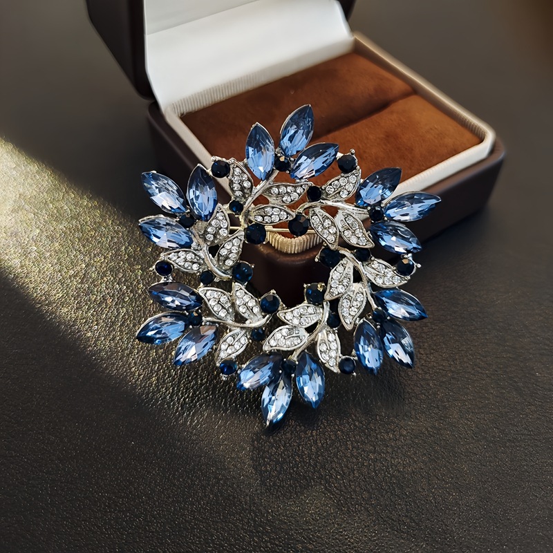Vintage Blumenbrosche Mit Blauem Kristall Für Damen Luxusschmuck_voghion.com