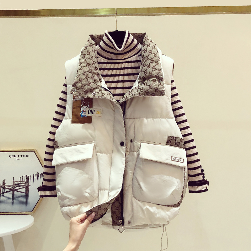 Fashionable Korean-Style Winter Thick Vest for Women 2025 Embroidered Vest with Buttons, Zipper, Drawstring Hem, Warm Pockets, Vest