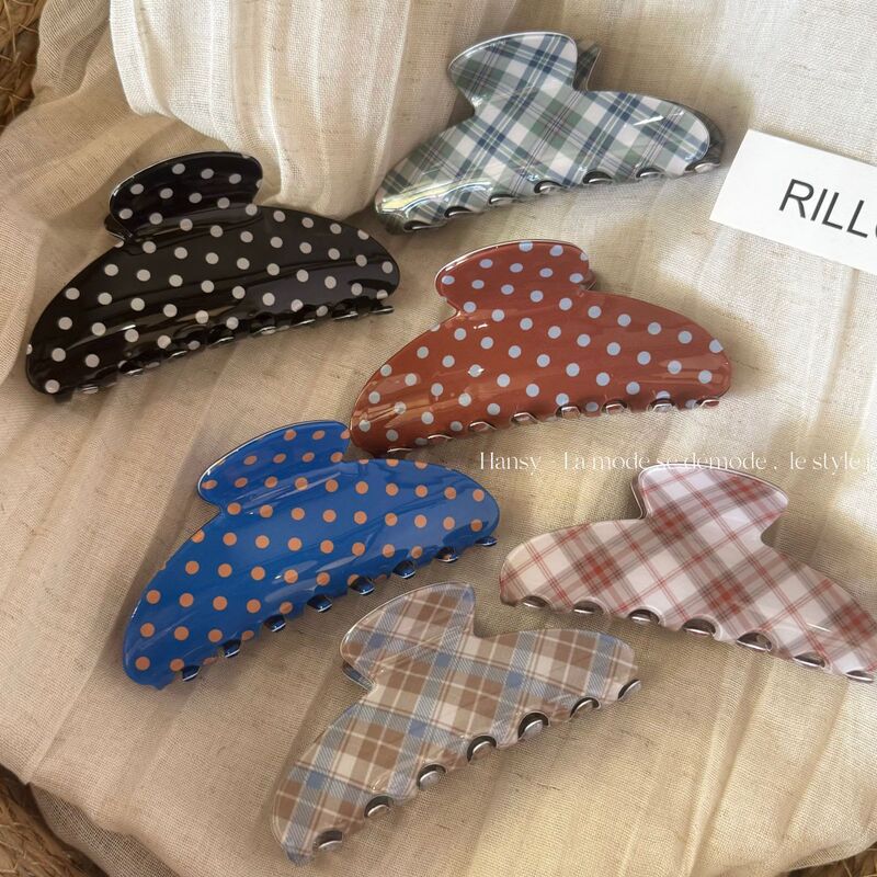 Korean Acetate Hair Clip for Women, Plaid Polka Dot Claw Clip, High-End Shark Clip, Cute Ponytail Clip, Hair Accessory, Headwear Korean Acetate Hair Clip for Women, Plaid Polka Dot Claw Clip, High-End Shark Clip, Cute Ponytail Clip, Hair Accessory, Headwear