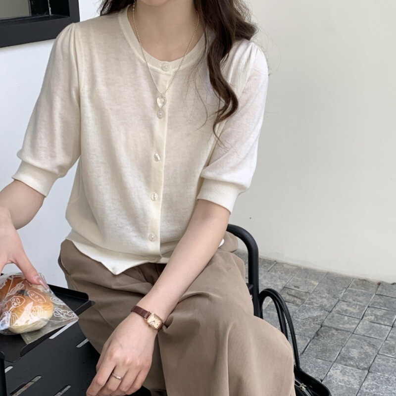 Puff Sleeve Round Neck Fine-Spun 100 Pure Wool Sweater for Women Early Autumn Thin Loose Slimming Look Short-Sleeved Knitted Cardigan Top Puff Sleeve Round Neck Fine-Spun 100 Pure Wool Sweater for Women Early Autumn Thin Loose Slimming Look Short-Sleeved Knitted Cardigan Top
