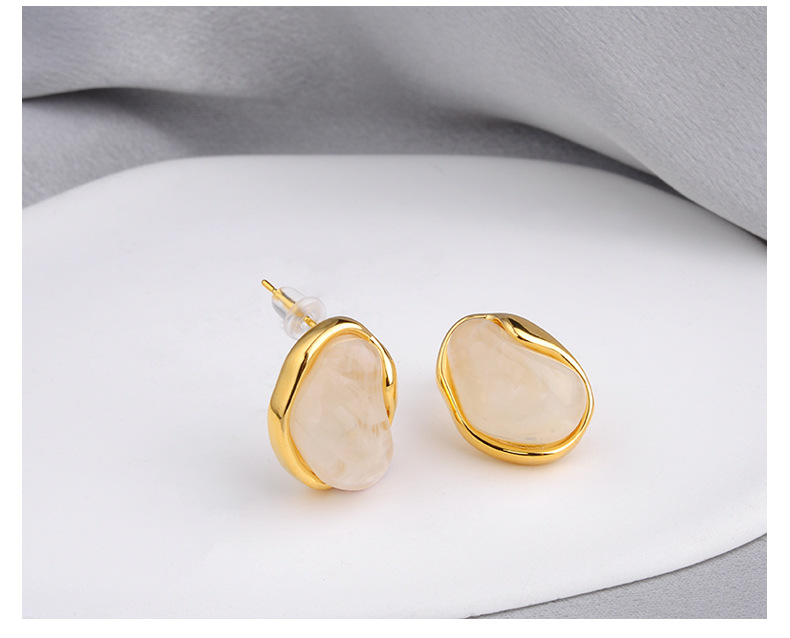Women's Gender 1 Pair Vintage Style Classic Style Geometric Irregular Plating Copper Resin 18K Gold Plated Ear Studs