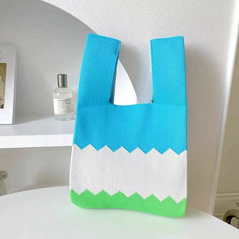 Вязаная сумочка-багажница Tote - ручная кладь для отдыха и еды, 20x36 см, 0.105 кг, многоцветная