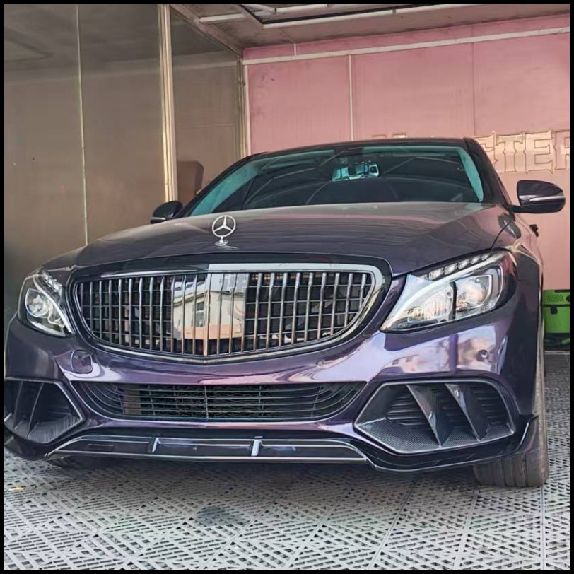 Suitable for Mercedes-Benz C-Class W205 Sport Version and Executive Version, carbon fiber front bumper air vent decoration for fog lights