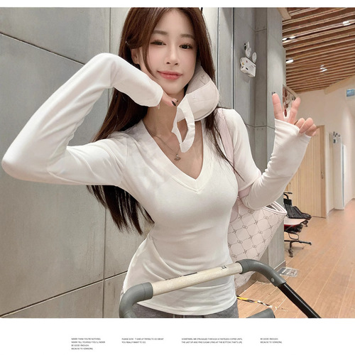 American-style spicy V-neck plush long-sleeved T-shirt for women, 2025 new autumn top for layering, basic undershirt top
