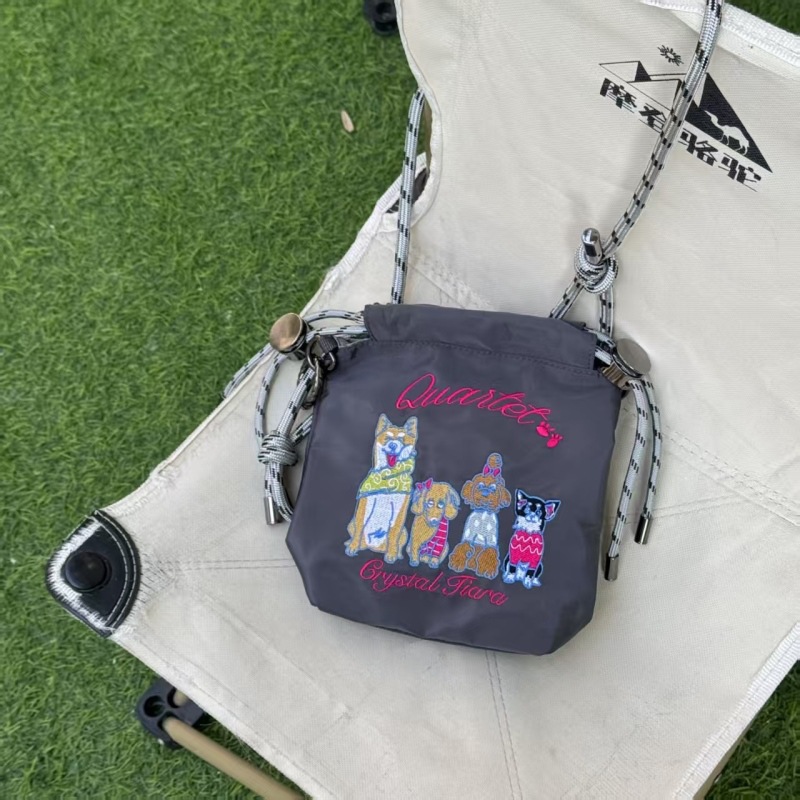 그레이 시바견 크로스바디 백