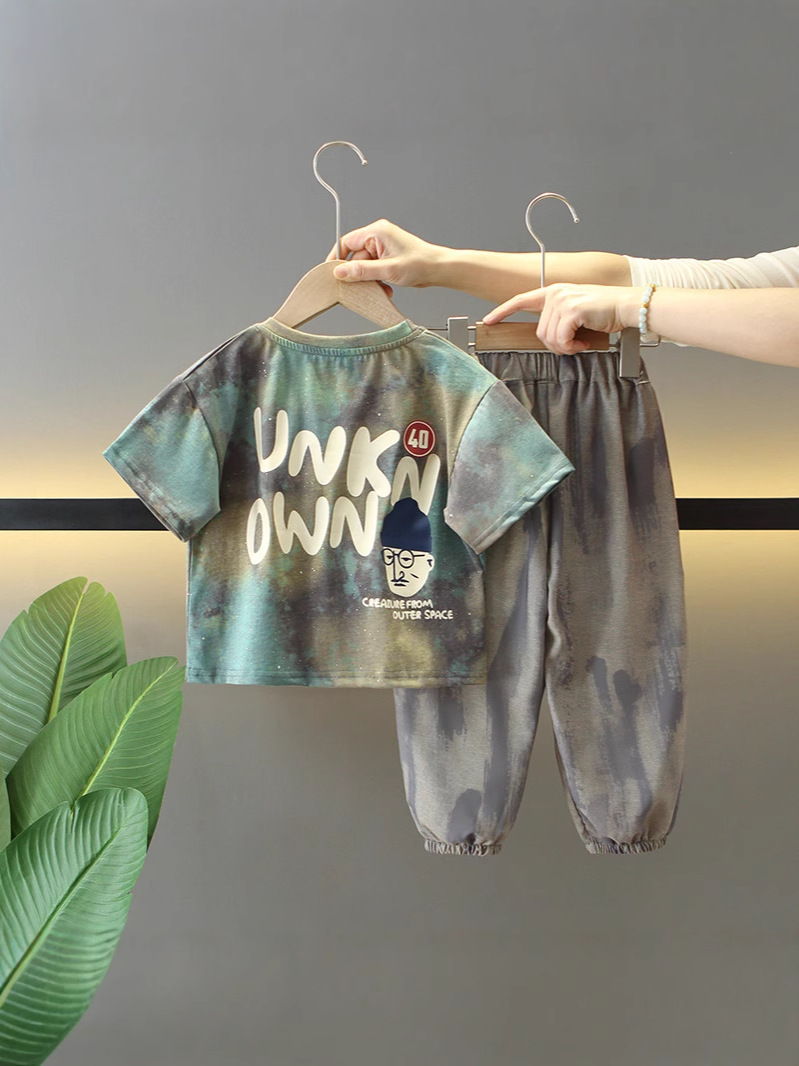 Conjunto de Verano para Niños 7275, Estilo 2026, Camiseta de Manga Corta y Pantalones Cortos, Ropa de Verano Moderna para Bebés