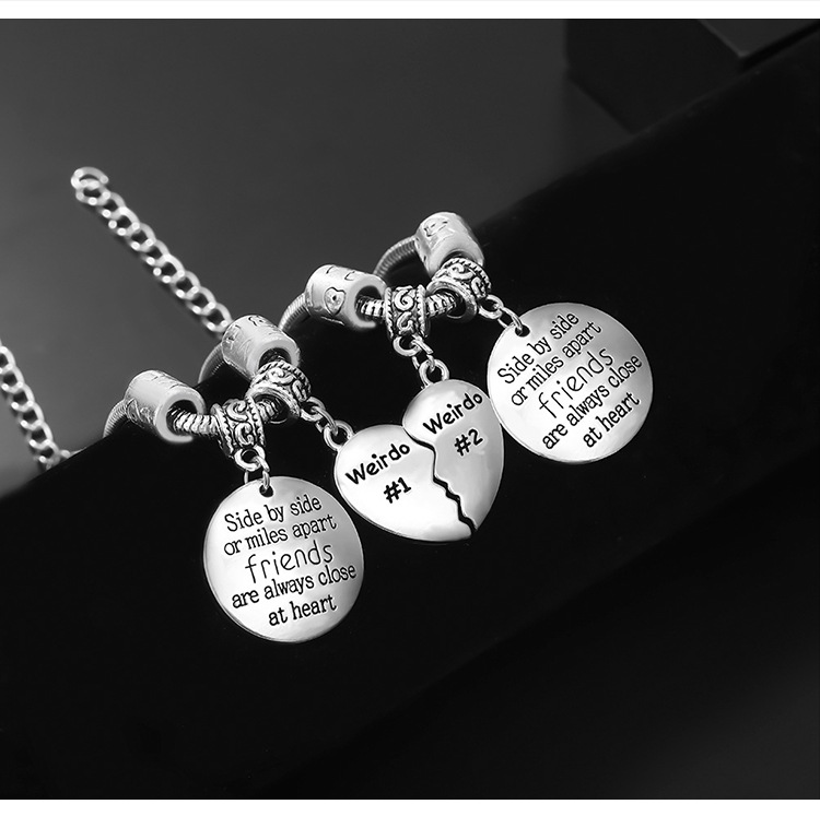 Fashion Stitching Heart Alloy Heart-shaped Engraved Letter Bracelet display picture 2