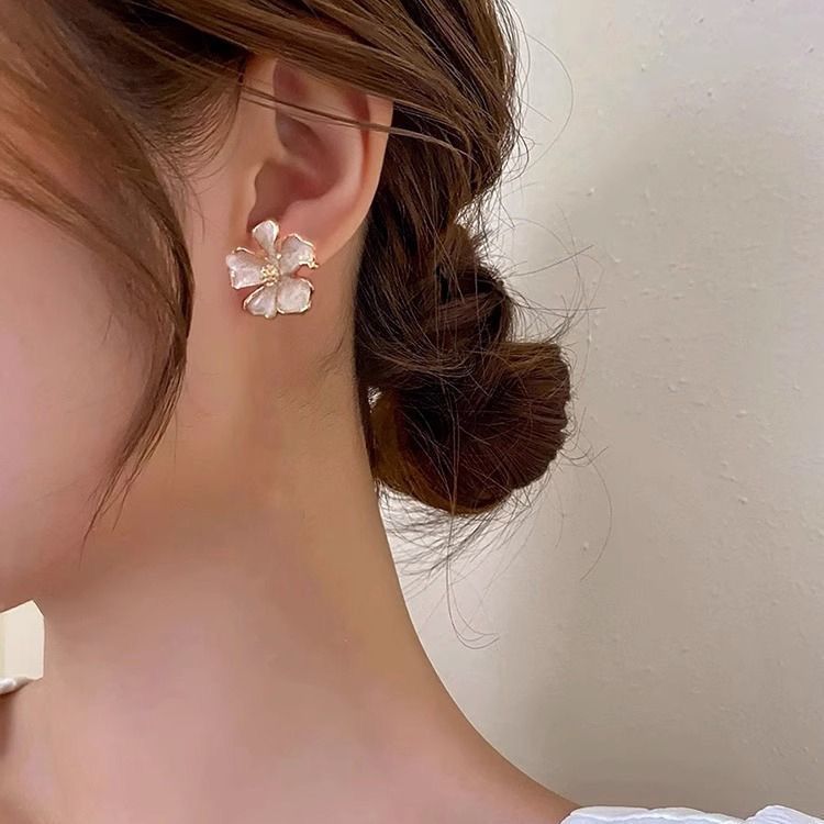 ネット赤クチナシ花花イヤリングファッションシンプルで優しい気質