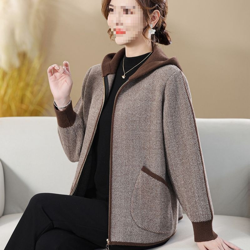 2024 새 어머니의 봄 후드 니트 카디건 여성 한국식 느슨한 중년 여성의 봄과 가을 스웨터 코트