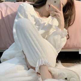 睡衣女冬秋冬季保暖加厚珊瑚绒可爱蕾丝花边甜美家居服套装可外穿