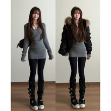 灰色V领内搭中长款打底衫女遮屁股修身加绒加厚包臀上衣冬季穿搭