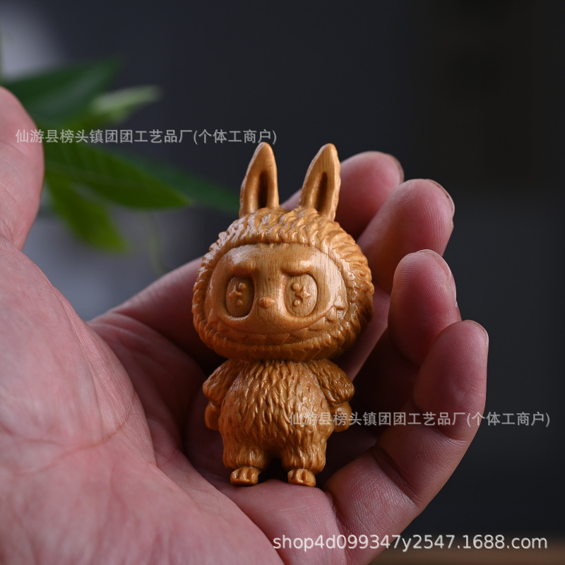 シダーウッドカボチャラブブナイトシャー歯のない木製漫画かわいい人形クリエイティブホームデスクトップ装飾品卸売|undefined