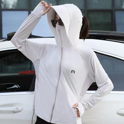 Factory direct sales wholesale ice silk sun protection clothing summer breathable large brim cycling anti-UV jacket women's sun protection clothing