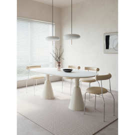 法式奶油风岩板餐桌家用网红餐桌椅小户型长方形圣杯餐桌