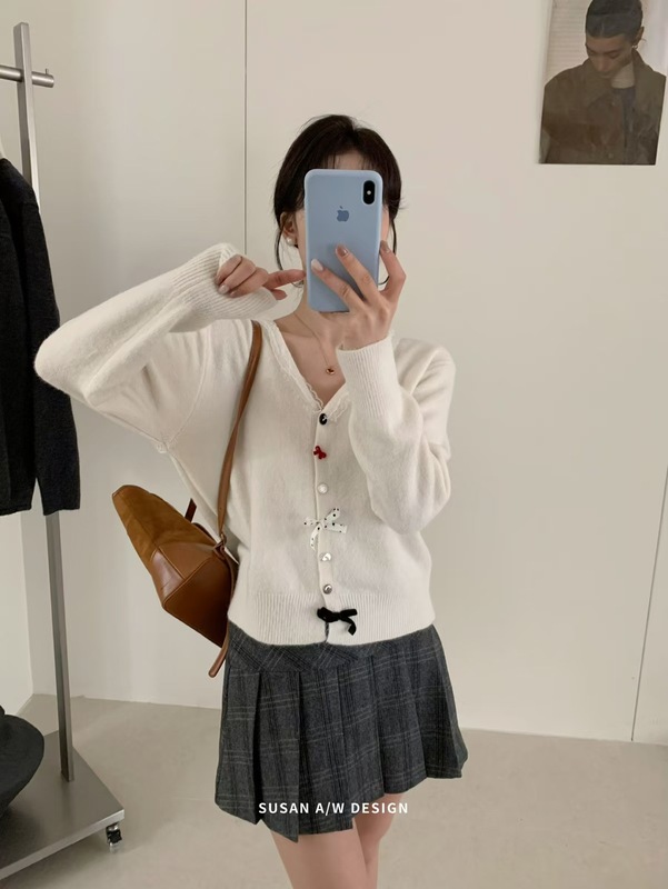苏珊 文艺复古蝴蝶结慵懒针织衫女2025秋冬款设计感软糯毛衣27335|undefined