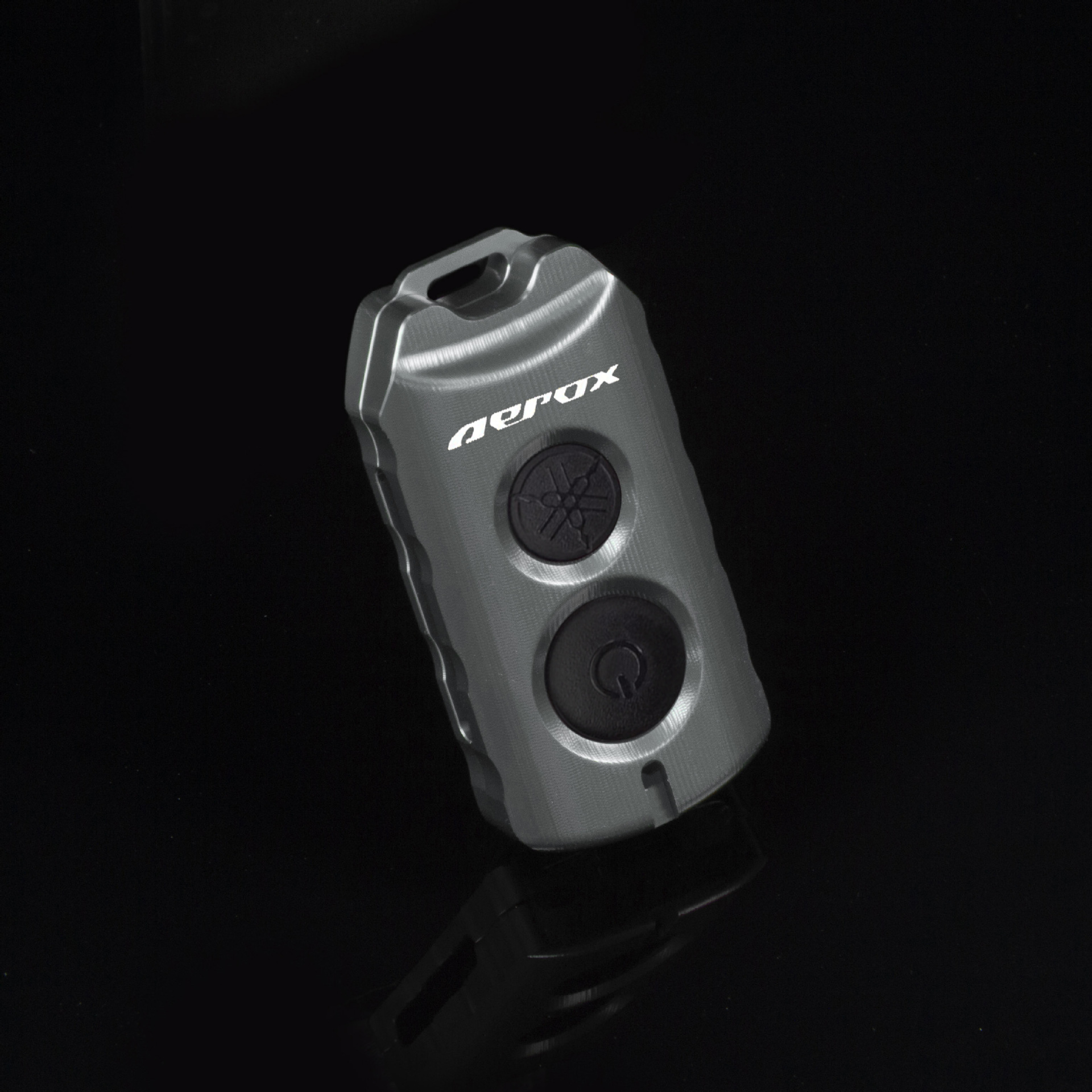 Applicable to Yamaha NMAX155CNC remote control shell XMAX300 key protective shell NVX155 remote control key cover