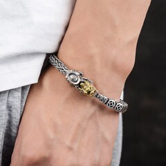 925純銀の手編みピシュピストのブレスレットの男性のファッションモデルのレトロな民族風のアクセサリーは彼氏にプレゼントします。