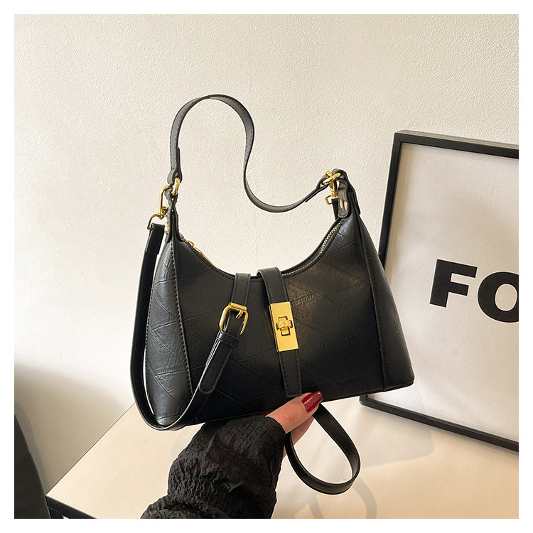 540g Weight Polyester Lining Material Sewing Thread Fashion Element Zipper Closure Type Single Shoulder Strap Strap Type Shoulder Bag Bags Type Daily Occasion Pu Leather Material Solid Color Pattern All Seasons Season Women's Gender Streetwear Style Oval Shape Medium Size Women's Medium Pu Leather Solid Color Streetwear Sewing Thread Oval Zipper Shoulder Bag 17