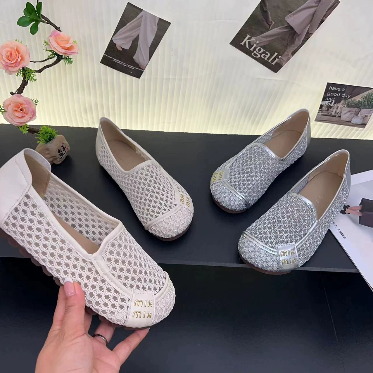 Размеры 35-41, новые летние дышащие балетки с вырезами, нескользящая мягкая подошва, повседневная обувь, туфли с круглым носком.