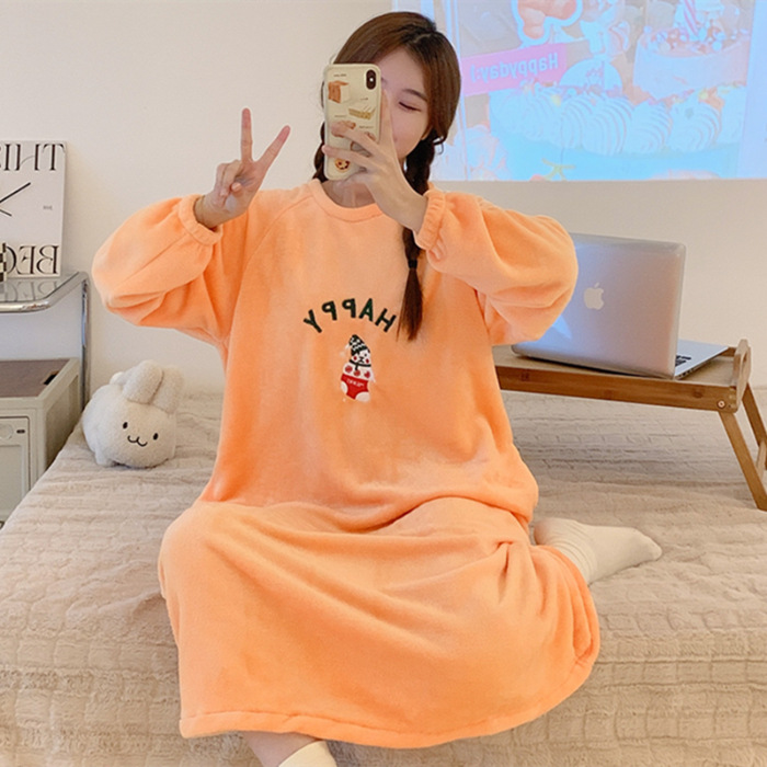 Pijamas de mujeres otoño invierno de franela lindo dibujo animado 2023 nuevo coral de lana gruesa falda cálida ropa para el hogar