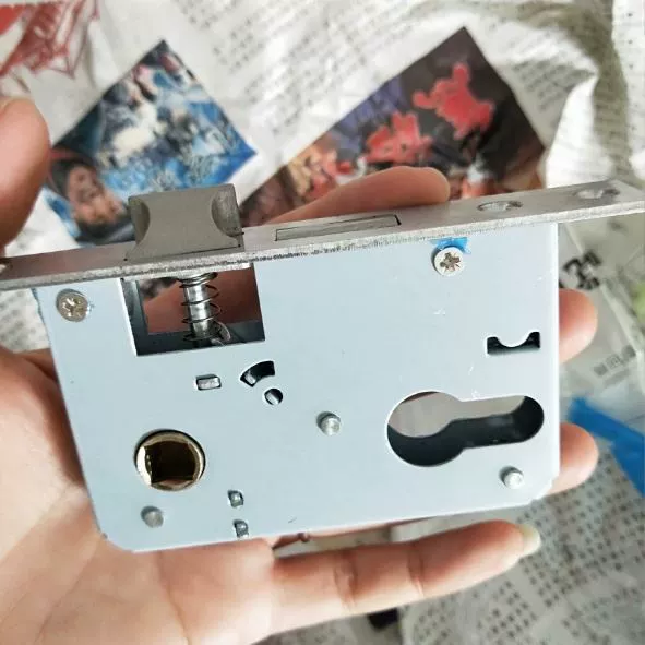 Межкомнатная дверь деревянная дверь дверная фурнитура маленькая 50 большая 50 58 корпус замка сердечник замка Болт дверной замок спальни старый корпус дверного замка