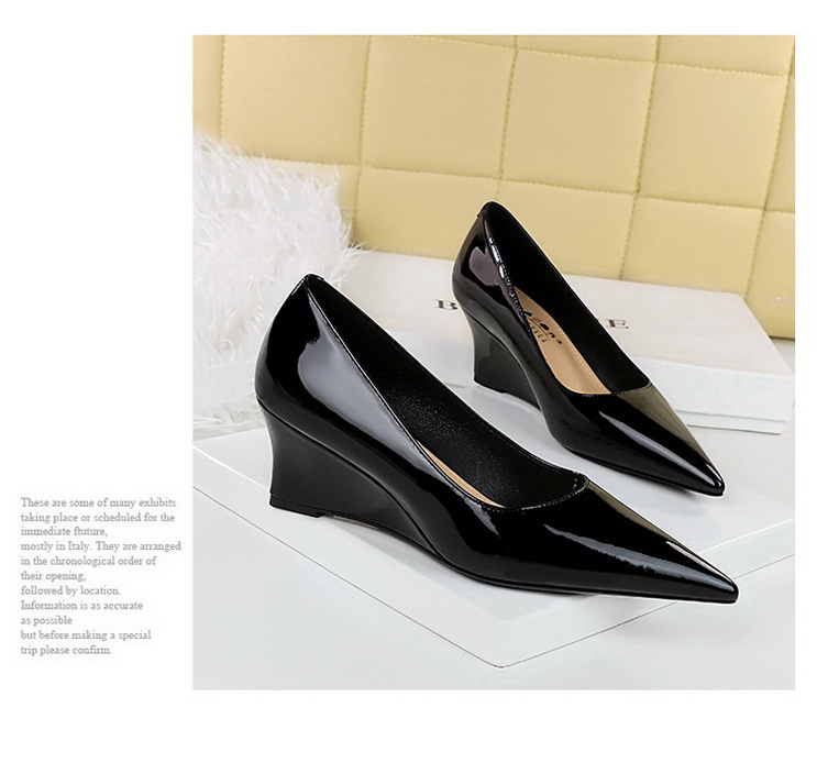 Spitze Damen High Heels Aus Lackleder Als Elegante Abendschuhe_voghion.com