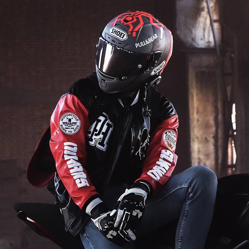 �ź�Ħ�г����з���������������������ﶬ����ˤ������Ƥ����Ů