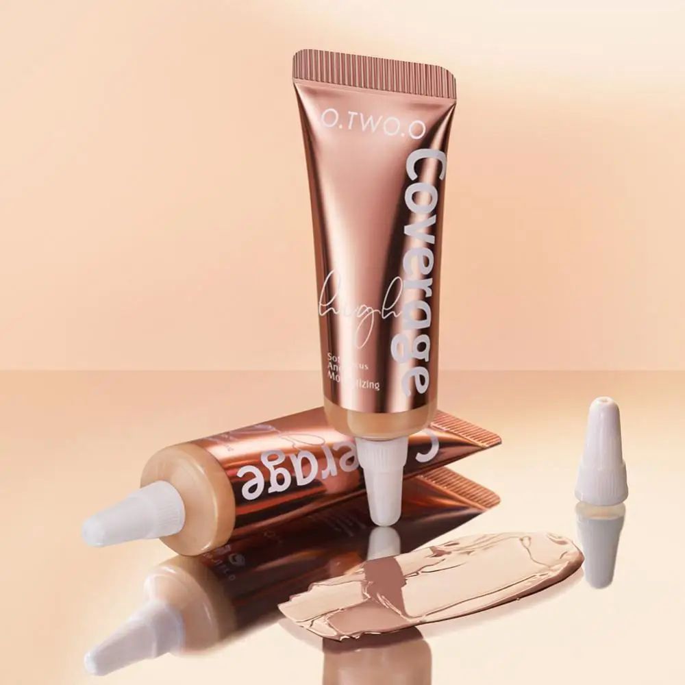 O.TWO.O Liquid Concealer Image 2