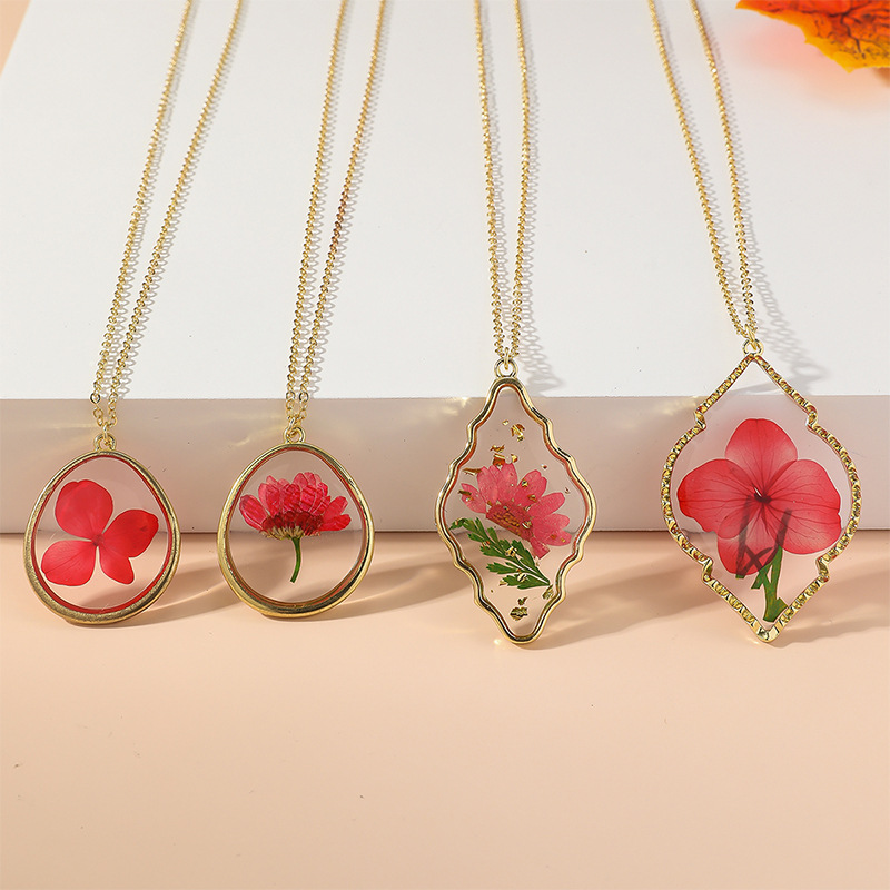 Fairy Style Dried Flower Alloy Cable Chain Pendant Necklaces Wholesale display picture 2
