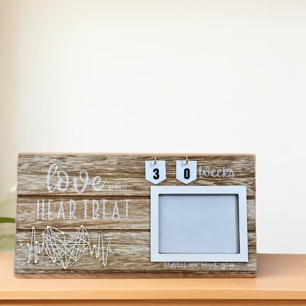 En stock marco de fotos de madera para mascotas decoración de la Mesa creativa Bebé B-ultrasonido colgante marco de fotos latido del corazón en forma de corazón devanado conmemorativo