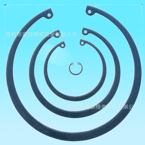 Supply retaining ring