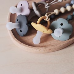 Scandinavian Baby Sleep Simulation Pacifier, Infant One-Piece Silicone Soothing Pacifier, Baby Sleep Aids Gums