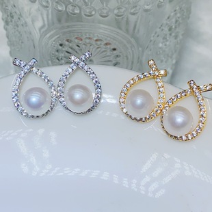 S925 Silver Needle Light Luxury Niche Design Pearl Ear Stud Women's Premium All-match Earrings Pearl Necklace