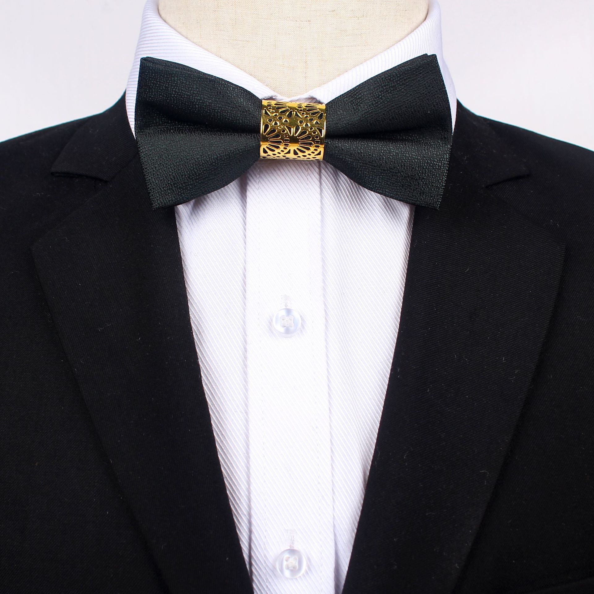 Metal bow tie with bow, suit