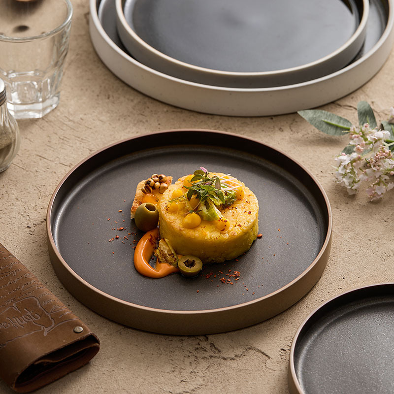 Conjunto de platos retro redondos japoneses, platos de comida occidental de lujo nórdico, plato de carne de cerámica, plato de pasta simple