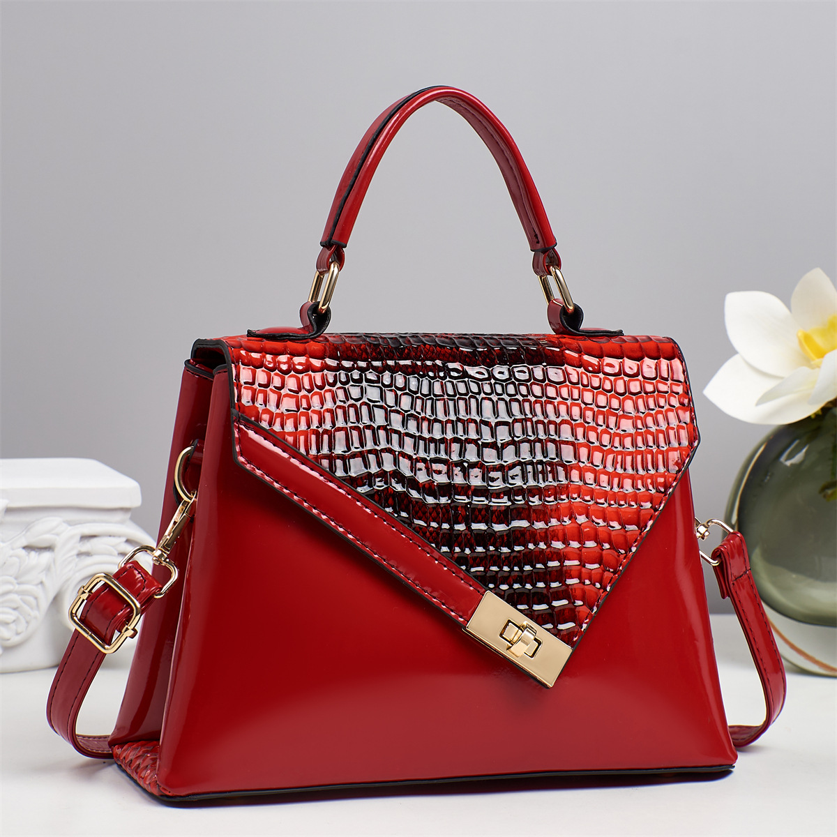 2025 primavera nuevo estilo bolso de mujer bolso grande europeo y americano bolso portátil de cuero suave de gran capacidad mensajero de un solo hombro bolso de mujer