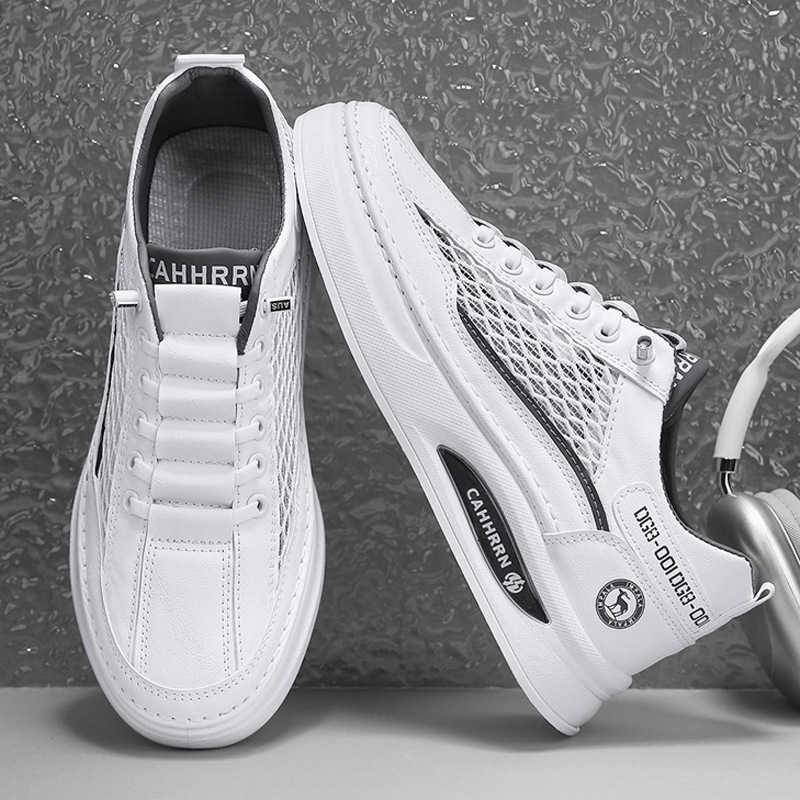 Zapatos de hombre de primavera y verano, zapatos de tablero de tela de malla transpirable, zapatos blancos para jóvenes estudiantes, zapatos deportivos de ocio para hombres, nuevo estilo 2025