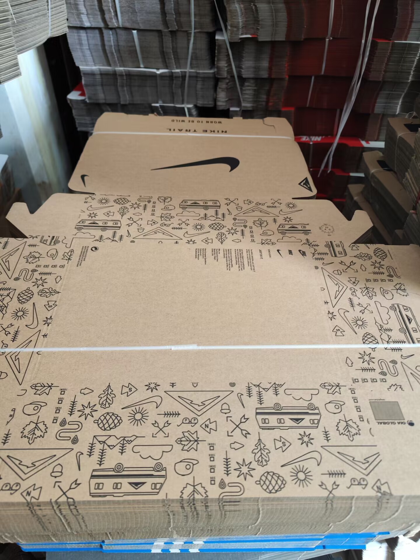 NIKE AIR force one AF1 embalaje zapatos para correr cartón Dunk Sacai blzer AIR MAX caja de almacenamiento