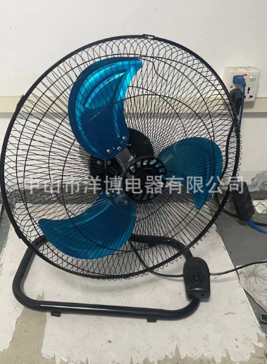 Ventilador transfronterizo de 18 pulgadas ventilador de piso comercio exterior ventilador eléctrico tres en uno fuente fabricante ventilador industrial local 110v al por mayor
