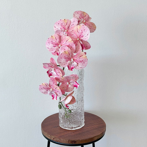 Pink artificial flowers wedding hall layout artificial flowers background wall decoration flowers ceiling flower path guide flower arrangement Juanhua