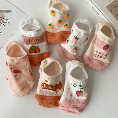 Japanese-style cute strawberry boat sock cartoon print short socks for students, sports and casual, breathable shallow mouth thin socks for girls