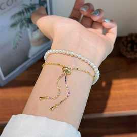 项链;耳环;耳钉