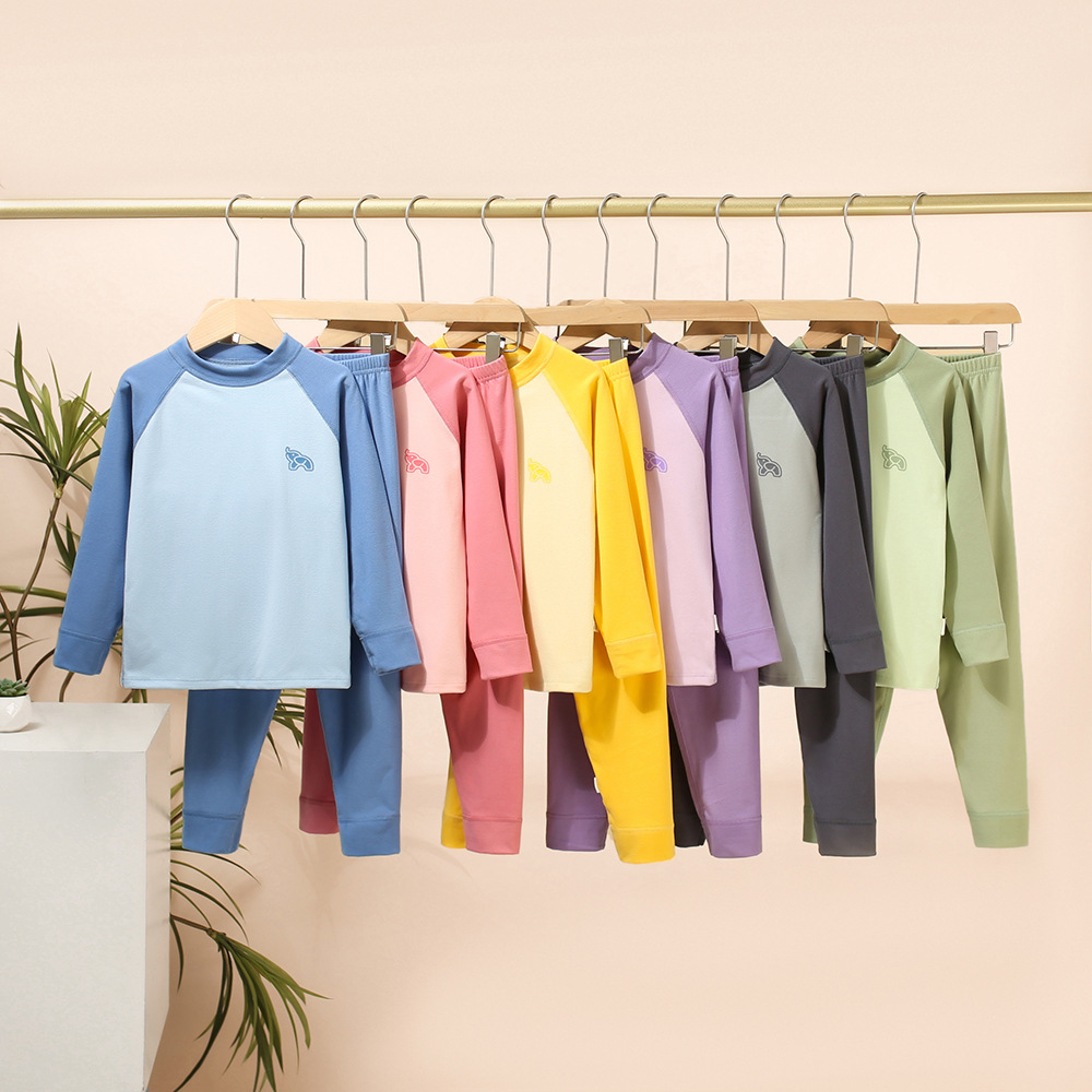 Children's demi-season keep warm set