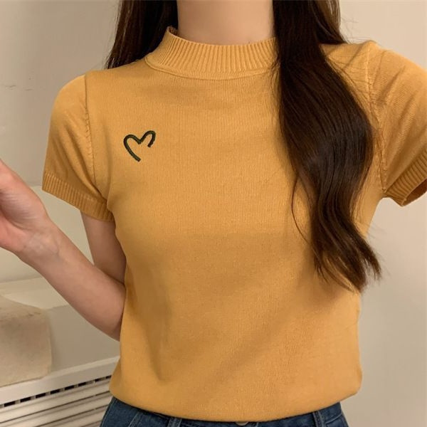 2025 Summer New Style Embroidered Heart Half-High Collar Slim-Fitting Short-Sleeved Knitted Sweater Top for Women